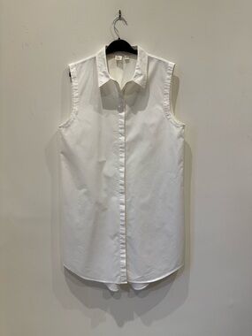 Crisp Sleeveless White Shirtdress